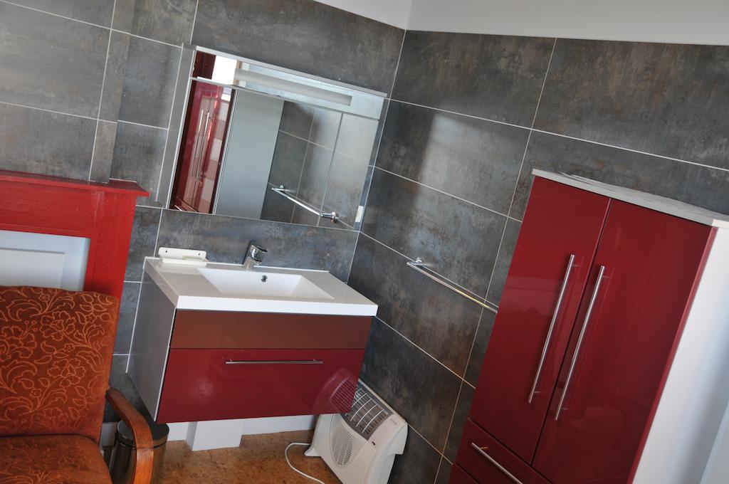 Gite Stone Lodge Bourcy 객실 사진